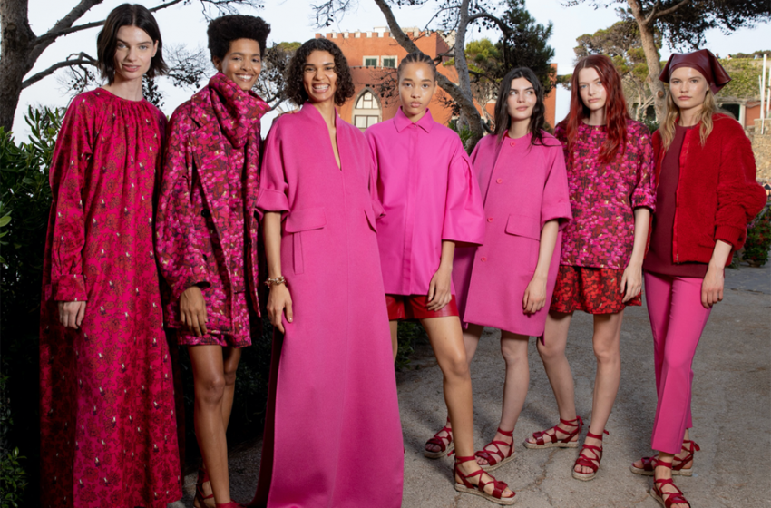  Max Mara Resort 2022 – Local Color