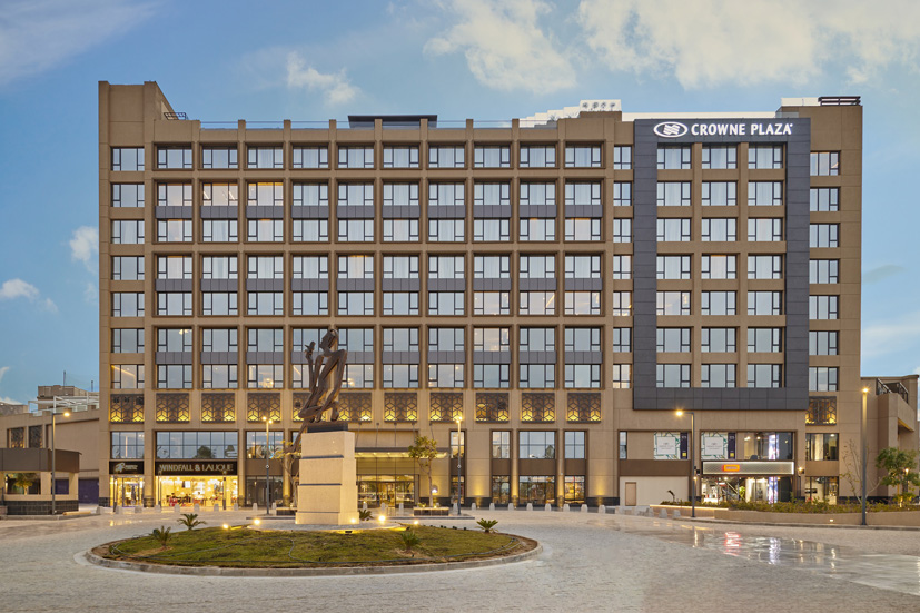  فنادق ومنتجعات كراون بلازا تفتتح أول فندق في مصر في قلب غرب القاهرة