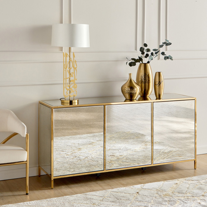 Bring in an abundance of warmth to your homes with Home Centre’s top