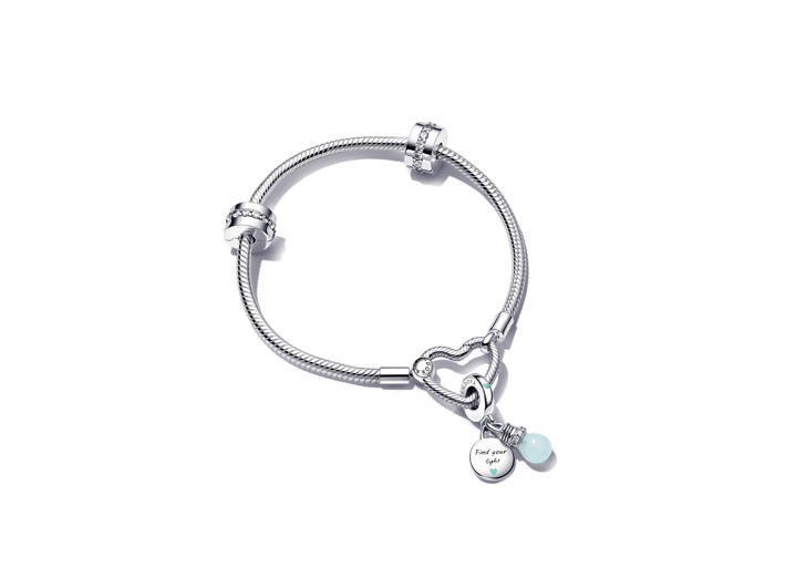  PANDORA INTRODUCES NEW CHARM IN SUPPORT OF UNICEF TO HELP YOUNG MINDS SHINE BRIGHT