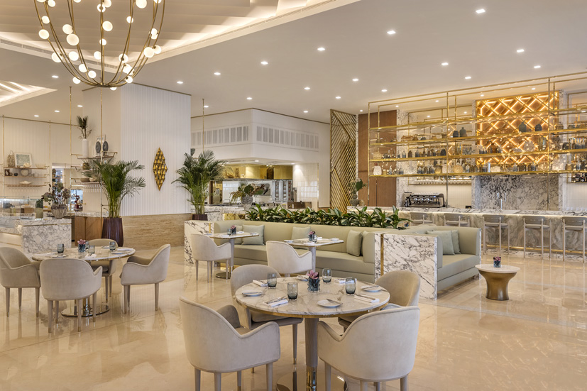  EXPERIENCE A RANGE OF MARVELOUS ACTIVATIONS AT THE ST. REGIS DUBAI, THE PALM