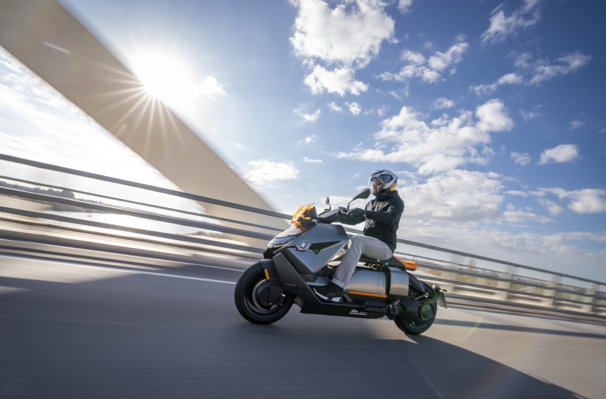  شركة أبوظبي موتورز تعلن عن وصول طراز BMW Motorrad CE 04 الكهربائي بالكامل