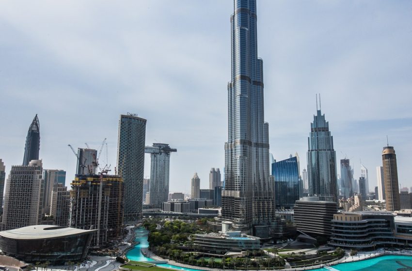  قمّة البرج، برج خليفة تقدّم عرضًا صيفيًا مدهشًا للمقيمين في دولة الإمارات