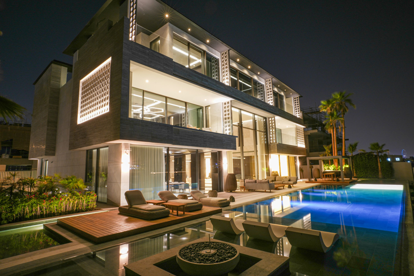  B1 PROPERTIES OFFICIALLY LAUNCHES ITS BROKERAGE WITH ONE OF THE MOST EXPENSIVE AND LUXURIOUS SIGNATURE VILLAS AT PALM JUMEIRAH