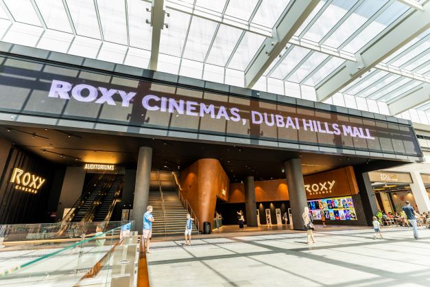  روكسي سينما تفتتح أكبر شاشة عرض في الشرق الأوسط داخل دبي هيلز مول