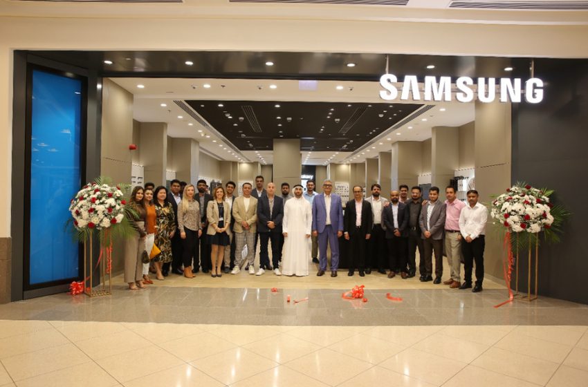  Samsung, EROS Group inaugurate a newly-innovated experience store in Deira City Centre