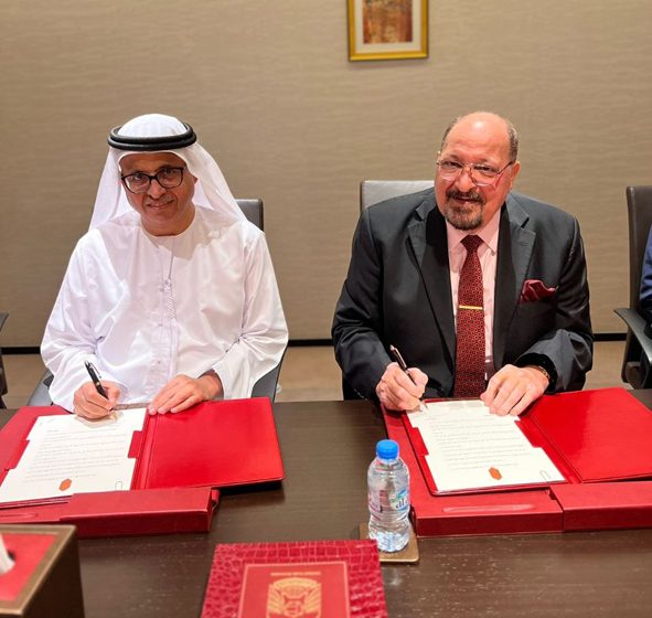  اتفاقية تعاون بين جمعية الصحفيين الإماراتية  وفندق ” باب القصر “