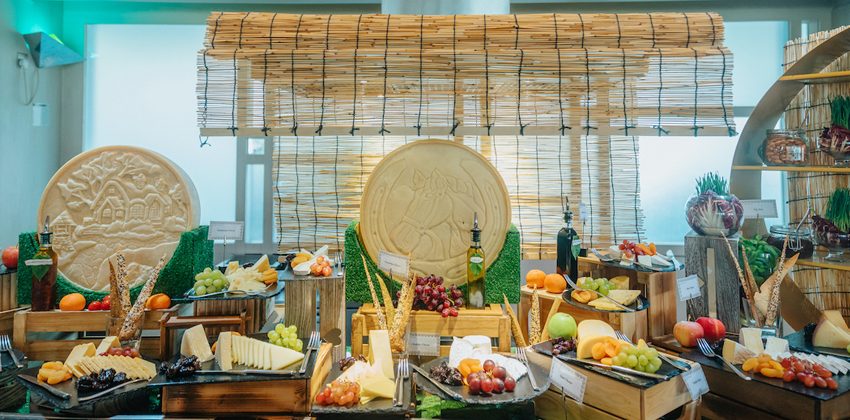  Inspired by Timeless Charm of Arabian Markets, The Meydan Hotel Introduces“The souk” A Lavish Family Brunch with a Complimentary Kids’ Offer for Those Under 12