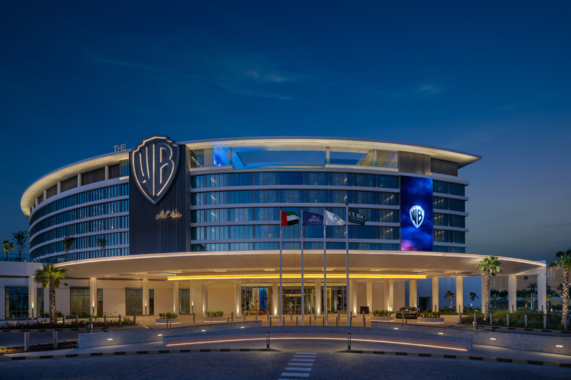  BRUNCH IS BACK AT THE DIRECTOR’S CLUB, THE WB™ ABU DHABI, CURIO COLLECTION BY HILTON