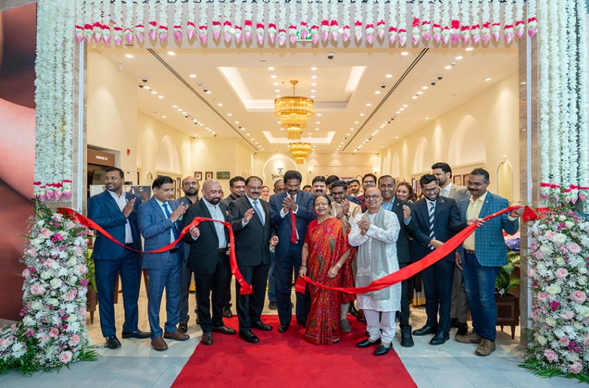  Tanishq Opens First Boutique in Sharjah