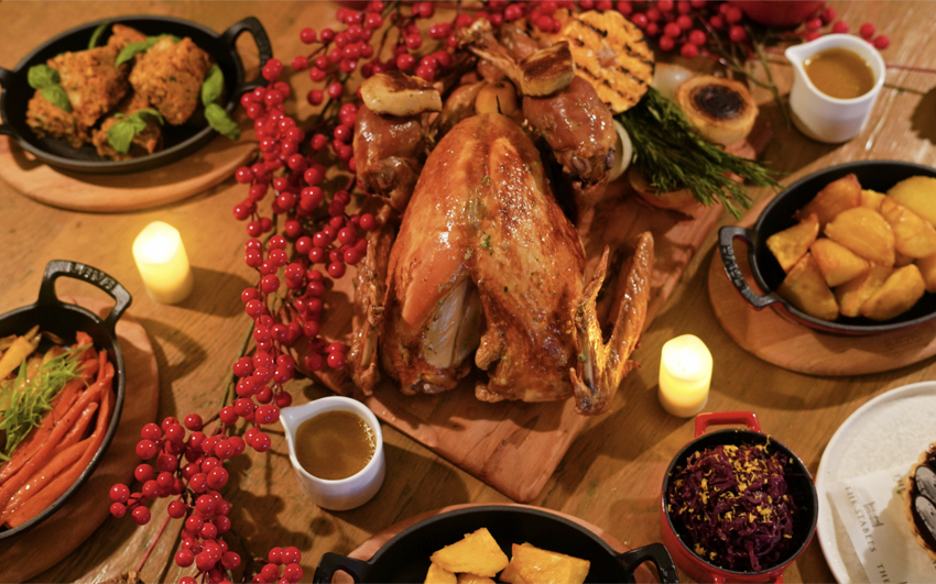  SPRUCE UP YOUR FESTIVE FEAST WITH THE STABLES TURKEY TAKEAWAY!