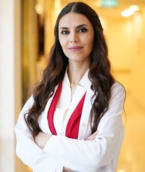 مستشفى رأس الخيمة يحث على إجراء فحوصات ما قبل السفر للأفراد المعرضين للخطر مع زيادة الرحلات الجوية في فصل الصيف