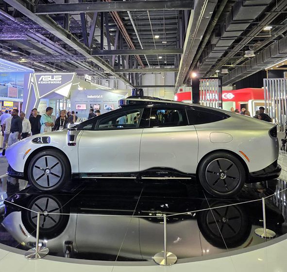 World’s First Self-Driving EV Draws Attention at GITEX Global