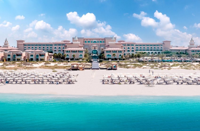  منتجع ريكسوس بريميوم جزيرة السعديات يرحّب بعودة موسم الشتاء والطقس الجميل