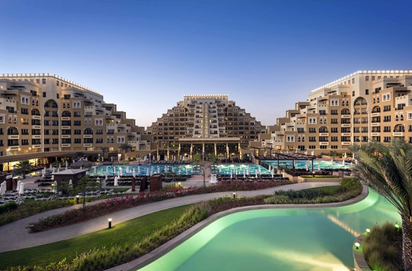  أمسية رومانسية تنتظر الضيوف في مطعم ” أورينت ” في منتجع ريكسوس بريميوم جزيرة السعديات