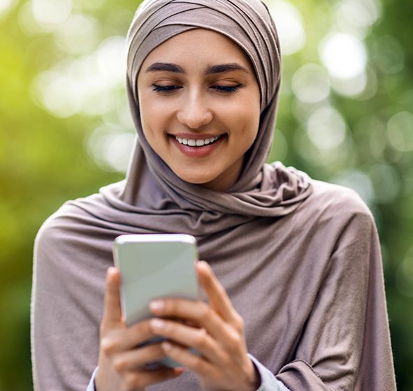  Vault22 Launches AI-Powered Wealth Platform in the UAE