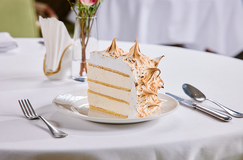  A Month of Artisanal Desserts at Novikov Café Dubai